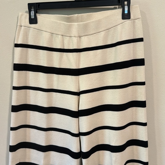 BELA NYC Wide Leg Knit Cotton Pants in Black & Cream Stripe sz M EUC - Picture 4 of 5